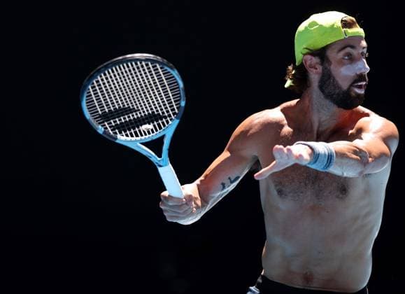 Jordan Thompson of Australia practices shirtless Australian Open, Saturday Previews, Tennis, Melbourne Park, Melbourne, Australia - 11 Jan 2025  Copyright: xEllaxLing Shutterstockx 15095107aq
