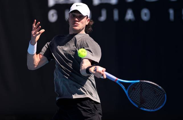 Jack Draper of GB during practice Australian Open, Saturday Previews, Tennis, Melbourne Park, Melbourne, Australia - 11 Jan 2025  Copyright: xEllaxLing Shutterstockx 15095107bl