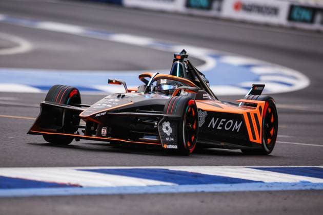 2025 FORMULA E MEXICO CITY ePRIX 08 BIRD Sam (gbr), NEOM McLaren Formula E Team, Nissan e-4ORCE 05, action during the Mexico City ePrix, 2nd round of the 2024-25 ABB FIA Formula E World Championship, WM, Weltmeisterschaft on the Autodromo Hermanos Rodriguez from January 10 to 11, 2025 in Mexico City, Mexico - Mexico CityMexico  Copyright: xEricxAlonsox
