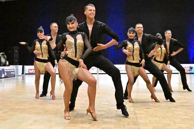 GER; Tanzen, 1. Bundesliga der Lateinformationen 11.01.2025, GER; Tanzen, 1. Bundesliga der Lateinformationen,, Vorrunde, im Bild Blau-Weiss Buchholz A mit dem Thema On the dancefloor nordphotoxGmbH xWitke nph00002