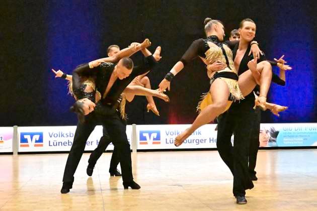 GER; Tanzen, 1. Bundesliga der Lateinformationen 11.01.2025, GER; Tanzen, 1. Bundesliga der Lateinformationen,, Vorrunde, im Bild Blau-Weiss Buchholz A mit dem Thema On the dancefloor nordphotoxGmbH xWitke nph00002
