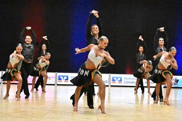 GER; Tanzen, 1. Bundesliga der Lateinformationen 11.01.2025, GER; Tanzen, 1. Bundesliga der Lateinformationen,, Vorrunde, im Bild Gruen-Gold-Club Bremen A mit dem Thema Freedom and Peace