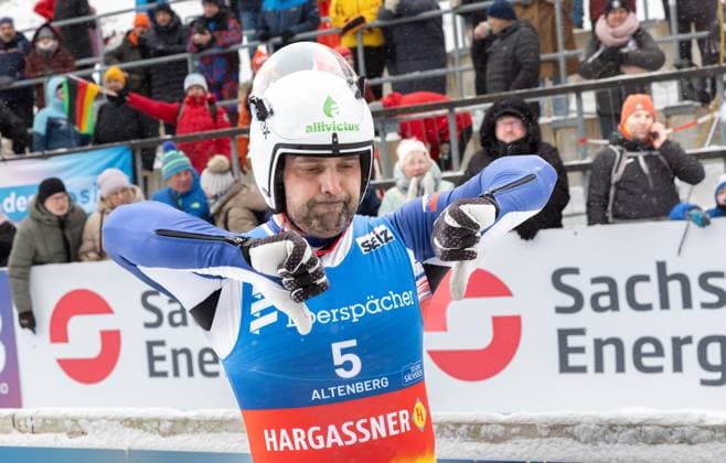 Sport Themen der Woche KW02 Sport Bilder des Tages photographer: FIL Michael Kristen 11.01.2025 5. FIL Eberspächer Luge World Cup, SachsenEnergie Ice Track Altenberg, Sachsen (GER), WC Germany, Men™s Singles, picture: Jozef Ninis (SVK) *** photographer FIL Michael Kristen 11 01 2025 5 FIL Eberspächer Luge World Cup, SachsenEnergie Ice Track Altenberg, Sachsen GER , WC Germany, Men™s Singles, picture Jozef Ninis SVK