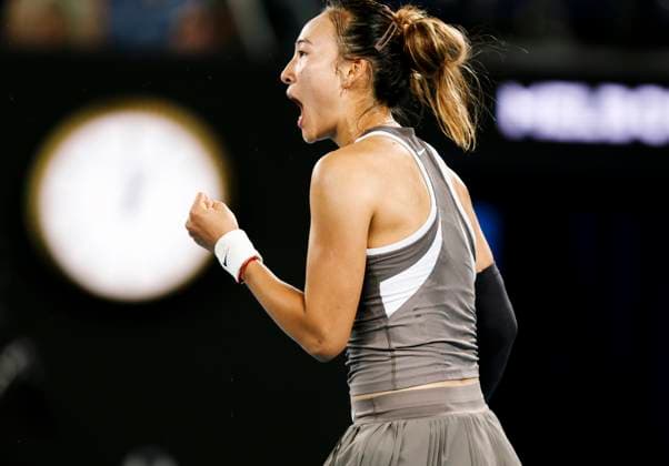 (250112) -- MELBOURNE, Jan. 12, 2025 -- Zheng Qinwen celebrates scoring during the women s singles 1st round match between Zheng Qinwen of China and Anca Todoni of Romania at 2025 Australian Open tennis tournament in Melbourne, Australia, Jan. 12, 2025. ) (SP)AUSTRALIA-MELBOURNE-TENNIS-AUSTRALIAN OPEN-DAY 1 MaxPing 