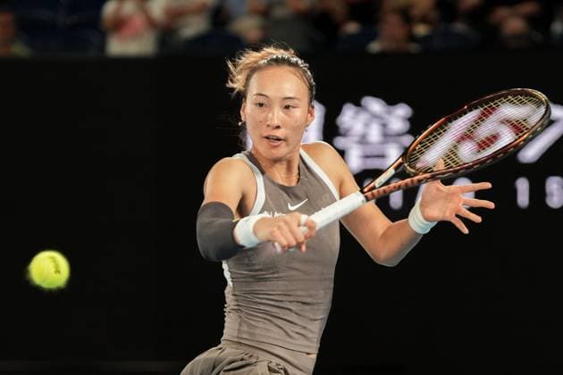 Tennis 2025: Australian Open Day 1 January 12, 2025: 5th seed QINWEN ZHENG of China in action against ANCA TODONI of Romania on Rod Laver Arena in a Women s Singles 1st round match on day 1 of the 2025 Australian Open in Melbourne, Australia. Sydney Low Cal Media(Credit Image: Â Sydney Low Cal Sport Media) Melbourne Victoria Australia EDITORIAL USE ONLY Copyright: xx ZUMA-20250112_faf_c04_023.jpg SydneyxLowx csmphotothree343808