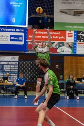Benedikt Gerken (VC Bitterfeld-Wolfen, 03) mit Ball in der Luft, GER, ASV Dachau vs. VC Bitterfeld-Wolfen, Volleyball, 1. Bundesliga, 14. Spieltag, Saison 2024 2025, 12.01.2025, GER, ASV Dachau vs. VC Bitterfeld-Wolfen, Volleyball, 1. Bundesliga, 14. Spieltag, Saison 2024 2025, 12.01.2025 Dachau Copyright: xEibner-Pressefoto JennixMaulx EP_JML