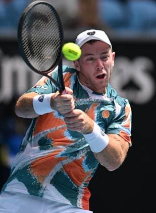 Sport Themen der Woche KW03 Sport Bilder des Tages TENNIS AUSTRALIAN OPEN, Dominik Koepfer of Germany returns during his round 1 match against Jordan Thompson of Australia during the 2025 Australian Open at Melbourne Park in Melbourne, Monday, January 13, 2025. ( NO ARCHIVING, EDITORIAL USE ONLY, NO USE IN BOOKS WITHOUT CONSENT MELBOURNE VICTORIA AUSTRALIA  Copyright: xLUKASxCOCHx 20250113147654783449
