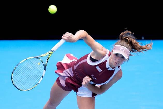 January 13, 2025: LUCIA BRONZETTI of Italy in action against 21st seed VICTORIA AZARENKA of Belarus on KIA Arena in a Women s Singles 1st round match on day 2 of the 2025 Australian Open in Melbourne, Australia. Cal Media Melbourne Australia - ZUMAc04_ 20250113_faf_c04_014 Copyright: xSydneyxLowx