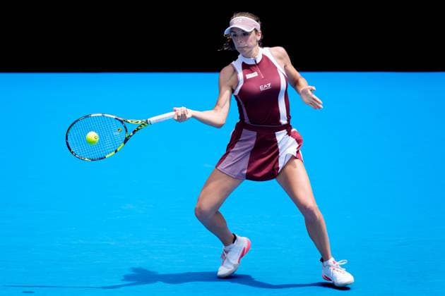 January 13, 2025: LUCIA BRONZETTI of Italy in action against 21st seed VICTORIA AZARENKA of Belarus on KIA Arena in a Women s Singles 1st round match on day 2 of the 2025 Australian Open in Melbourne, Australia. Cal Media Melbourne Australia - ZUMAc04_ 20250113_faf_c04_022 Copyright: xSydneyxLowx