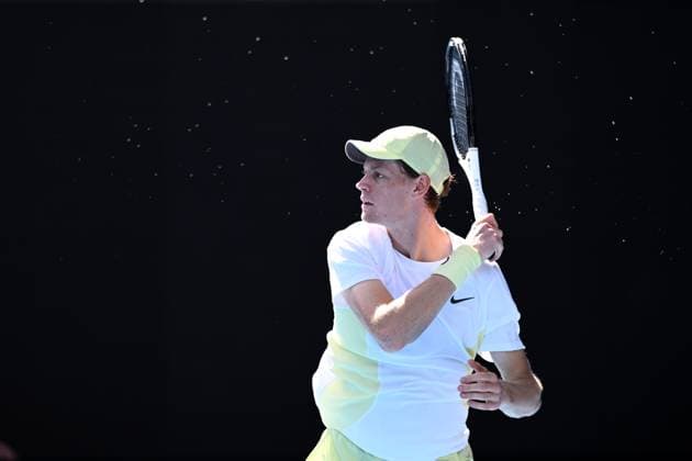 TENNIS AUSTRALIAN OPEN, Jannik Sinner of Italy in action during his round 1 match against Nicolas Jarry of Chile during the 2025 Australian Open at Melbourne Park in Melbourne, Monday, January 13, 2025. ( NO ARCHIVING, EDITORIAL USE ONLY, NO USE IN BOOKS WITHOUT CONSENT MELBOURNE VICTORIA AUSTRALIA  Copyright: xJOELxCARRETTx 20250113119613397424
