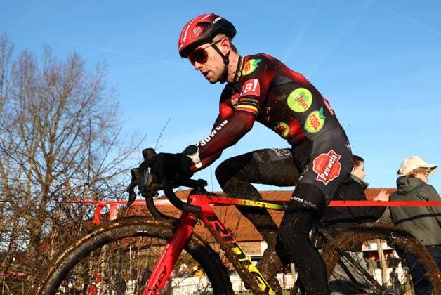 Belgian Eli Iserbyt pictured in action during the men s elite race of the Cyclocross Otegem cycling event, Monday 13 January 2025 in Otegem, the day after the Belgian national cyclocross championships. DAVIDxPINTENS  x110332030x