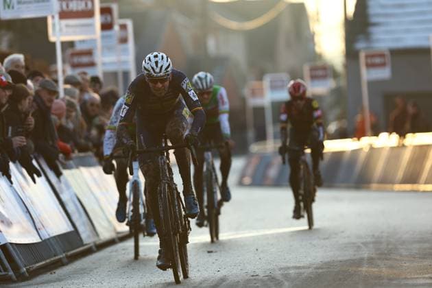Belgian Toon Aerts sprints to win the men s elite race of the Cyclocross Otegem cycling event, in Otegem, the day after the Belgian national cyclocross championships. DAVIDxPINTENS  x110334844x