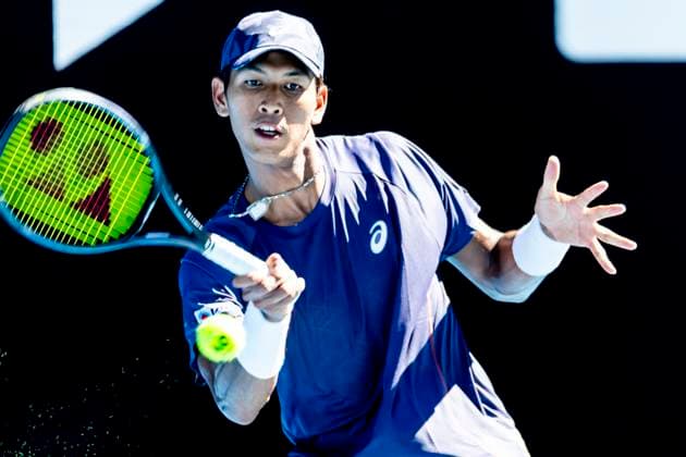 MELBOURNE, VIC - JANUARY 14: Kasidit Samrej of Thailand in action during Round 1 of the 2025 Australian Open on January 14 2025, at Melbourne Park in Melbourne, Australia. (Photo by Jason Heidrich Icon Sportswire) TENNIS: JAN 14 Australian Open EDITORIAL USE ONLY Icon250114142