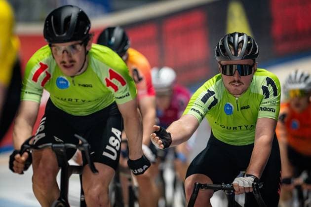 MALCHAREK Moritz, MOORE Peter: Sixdays Bremen 2025 Team 11 - COURTYARD BY MARRIOTT - MALCHAREK Moritz ( GER ) - Black - MOORE Peter ( USA ) - Red Querformat - quer - horizontal - Landscape - Event Veranstaltung: Sixdays Bremen 2025 - Category Kategorie: Cycling - Track cycling, Rad, Radsport, Bahnrad, Bahn Sixdays - Elite Men - Location Ort: Europe Germany - Bremen - ÖVB Arena - Discipline: Madison - Distance: ... m - Date Datum: 13.01.2025 Monday Day 4 -