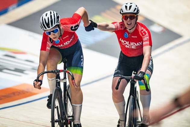 TVEIT Nora, NELSON Lucy: Sixdays Bremen 2025 Team 6 - TVEIT Nora ( NOR ) - Black - NELSON Lucy ( GBR ) - Red Querformat - quer - horizontal - Landscape - Event Veranstaltung: Sixdays Bremen 2025 - Category Kategorie: Cycling - Track cycling, Rad, Radsport, Bahnrad, Bahn Sixdays - Elite Women - Location Ort: Europe Germany - Bremen - ÖVB Arena - Discipline: Madison - Distance: ... m - Date Datum: 13.01.2025 Monday Day 4 -