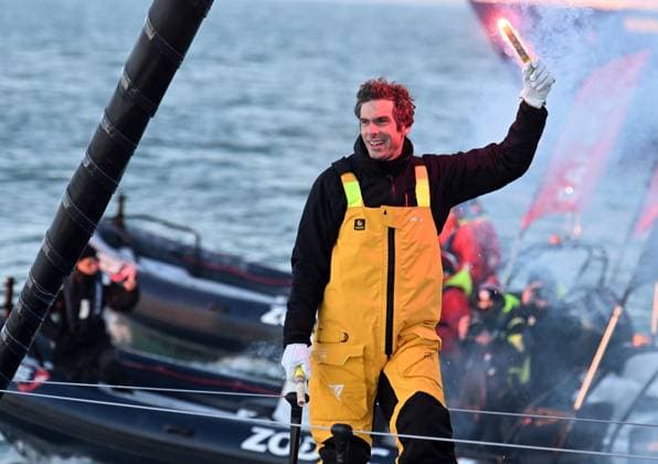Bilder des Jahres 2025, Sport 01 Januar Sport Themen der Woche KW03 Sport Bilder des Tages VENDEE GLOBE 2024 PHOTOPQR OUEST FRANCE Jérôme Fouquet ; LES SABLES D OLONNE ; 14 01 2025 ; Voile. Vendée. 14 01 2025. Vendée Globe. Arrivée de Charlie Dalin, skipper du bateau Macif Santé Prevoyance. Photo: Jérôme Fouquet Ouest-France. French skipper Charlie Dalin after crossing the finish line of the 10th edition of the Vendee Globe around the world monohull solo sailing race, off the coast of Les Sables-d Olonne, western France, on January 14, 2025. LES SABLES D OLONNE France  Copyright: xPHOTOPQR OUESTxFRANCE MAXPPPxJérômexFouquetx 20250114OFR4303 20250114OFR4303