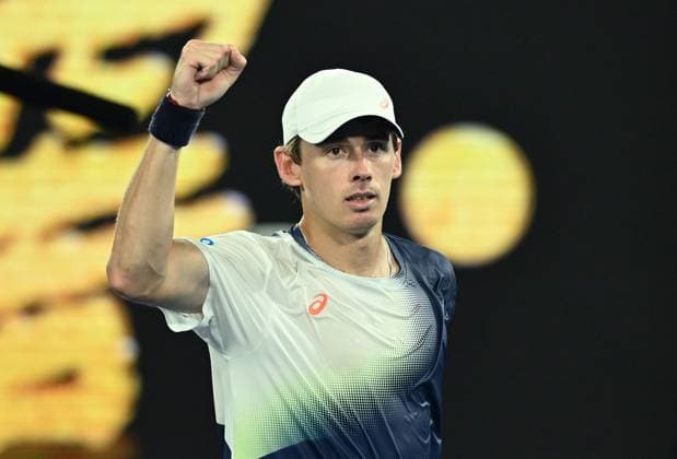 TENNIS AUSTRALIAN OPEN, Alex De Minaur of Australia celebrates winning his round 1 match against Botic Van de Zandschulp of the Netherlands during the 2025 Australian Open at Melbourne Park in Melbourne, Monday, January 13, 2025. ( NO ARCHIVING, EDITORIAL USE ONLY, NO USE IN BOOKS WITHOUT CONSENT MELBOURNE VICTORIA AUSTRALIA  Copyright: xJAMESxROSSx 20250114115840335031