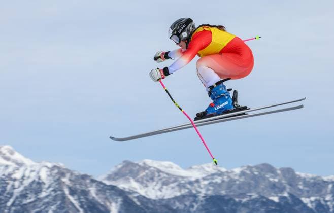 Sport Themen der Woche KW03 Sport Bilder des Tages FREE STYLE - FIS SX WC Reiteralm SCHLADMING,AUSTRIA,14.JAN.25 - FREESTYLE SKIING - FIS World Cup, Ski Cross, ladies, men, qualification. Image shows Natalie Schaer (SUI).  GEPAxpictures xHaraldxSteiner