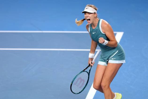 Sport Themen der Woche KW03 Sport Bilder des Tages Katie Boulter of Great Britain celebrates winning the match Australian Open, Day Three, Tennis, Melbourne Park, Melbourne, Australia - 14 Jan 2025  Copyright: xRachelxBach Shutterstockx 15098467ff
