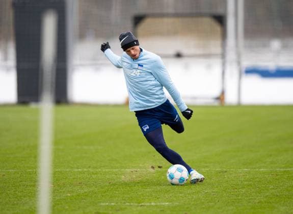 Fussball, Herren, Saison 2024 25, 2. Bundesliga, Hertha BSC, Training, Marton Dardai (Hertha BSC), 14.01. 2025,
