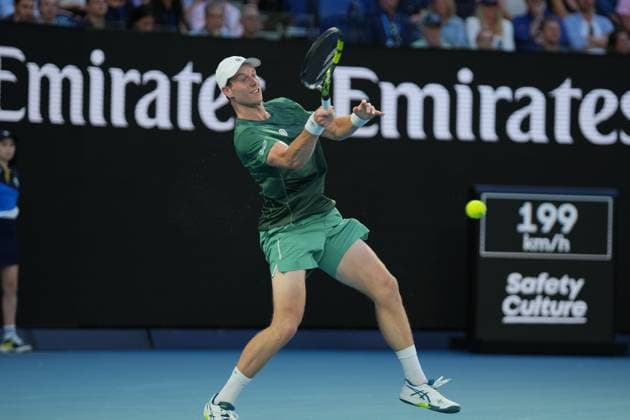 TENNIS : Australie Open - Melbourne - 14 01 2024 Tennis : Australian Open 2025 - Melbourne - Botic van de Zandschulp Melbourne  Copyright: xaox xpsnewzx