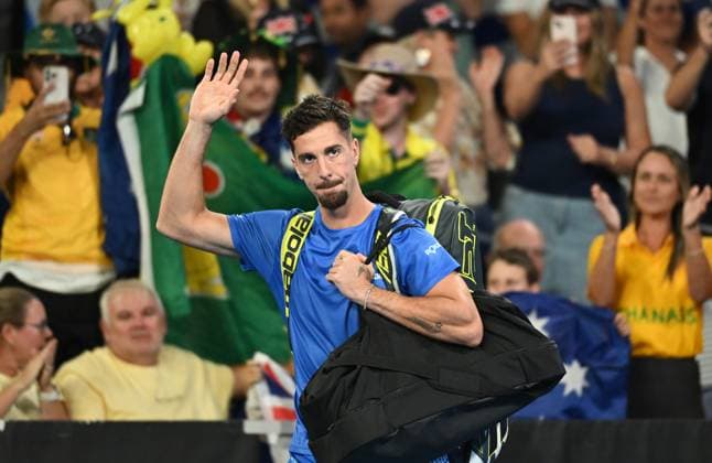 TENNIS AUSTRALIAN OPEN, Thanasi Kokkinakis of Australia arrives for his round 2 match against Jack Draper of Great Britain during the 2025 Australian Open at Melbourne Park in Melbourne, Wednesday, January 15, 2025. ( NO ARCHIVING, EDITORIAL USE ONLY, NO USE IN BOOKS WITHOUT CONSENT MELBOURNE VICTORIA AUSTRALIA  Copyright: xJAMESxROSSx 20250115197141485619