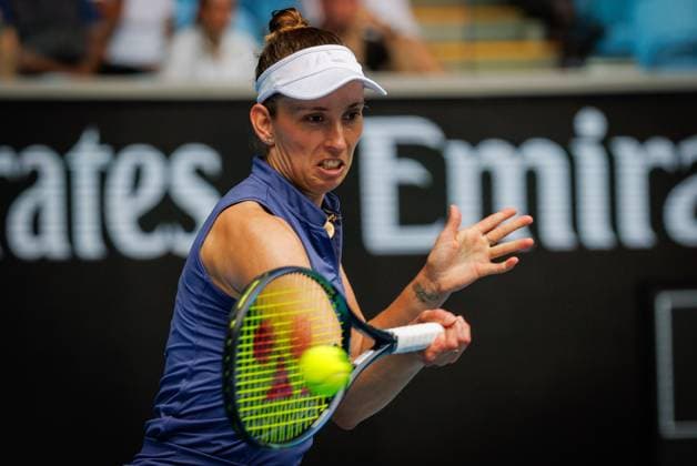 Belgian Elise Mertens pictured in action during a tennis match against American Pegula, in the second round of the women s singles at the Australian Open Grand Slam tennis tournament, Wednesday 15 January 2025 in Melbourne Park, Melbourne, Australia. The 2025 edition of the Australian Grand Slam takes place from January 12th to January 26th. PATRICKxHAMILTON  x110456681x