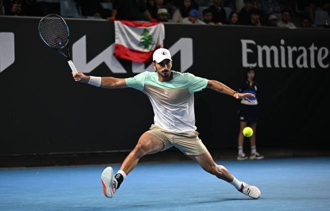 TENNIS AUSTRALIAN OPEN, Hady Habib of Lebanon in action during his round 2 match against Ugo Humbert of France during the 2025 Australian Open at Melbourne Park in Melbourne, Wednesday, January 15, 2025. ( NO ARCHIVING, EDITORIAL USE ONLY, NO USE IN BOOKS WITHOUT CONSENT MELBOURNE VICTORIA AUSTRALIA  Copyright: xLUKASxCOCHx 20250115199026889740