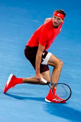 MELBOURNE, VIC - JANUARY 15: Alexander Zverev of Germany in action during Round 2 of the 2025 Australian Open on January 15 2025, at Melbourne Park in Melbourne, Australia. (Photo by Jason Heidrich Icon Sportswire) TENNIS: JAN 15 Australian Open EDITORIAL USE ONLY Icon250115220