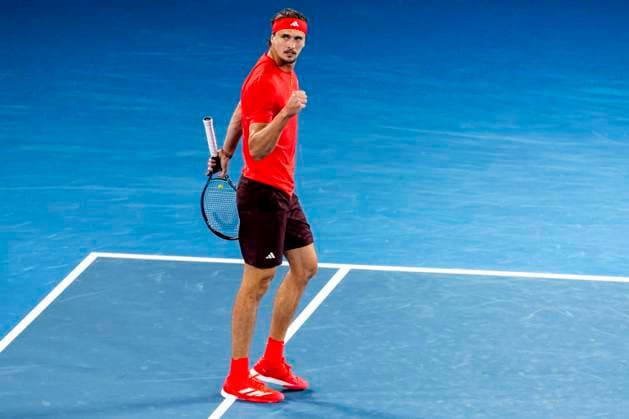 MELBOURNE, VIC - JANUARY 15: Alexander Zverev of Germany celebrates during Round 2 of the 2025 Australian Open on January 15 2025, at Melbourne Park in Melbourne, Australia. (Photo by Jason Heidrich Icon Sportswire) TENNIS: JAN 15 Australian Open EDITORIAL USE ONLY Icon250115227
