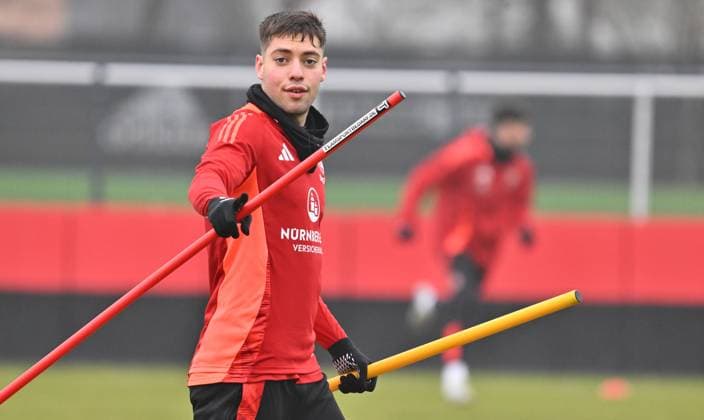 15.01.2025 - Fussball - 2. Fussball - Bundesliga - Saison 2024 2025 - 1. FC Nürnberg Nuernberg FCN ( Club ) - Training - Sportfoto Zink - xwoxzix - Stefanos Tzimas (9, 1. FC Nürnberg FCN )