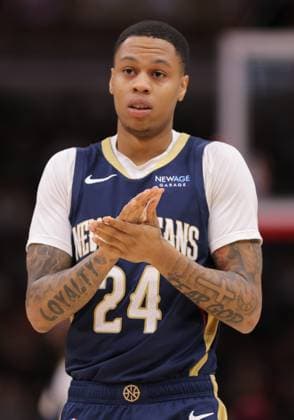 CHICAGO, IL - JANUARY 14: Jordan Hawkins 24 of the New Orleans Pelicans during the first half against the Chicago Bulls on January 14, 2025 at the United Center in Chicago, Illinois. (Photo by Melissa Tamez Icon Sportswire) NBA, Basketball Herren, USA JAN 14 Pelicans at Bulls EDITORIAL USE ONLY Icon250114060