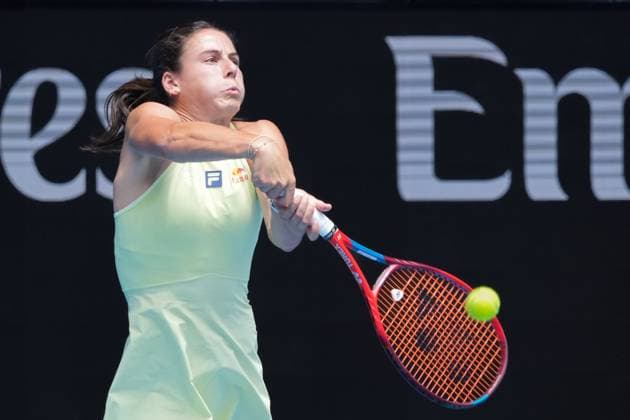Tennis 2025: Australian Open Day 5 January 16, 2025: 8th seed EMMA NAVARRO of the USA in action against XIYU WANG of China on Margaret Court Arena in a Women s Singles 2nd round match on day 5 of the 2025 Australian Open in Melbourne, Australia. Sydney Low Cal Media(Credit Image: Â Sydney Low Cal Sport Media) Melbourne Victoria Australia EDITORIAL USE ONLY Copyright: xx ZUMA-20250116_faf_c04_021.jpg SydneyxLowx csmphotothree345320