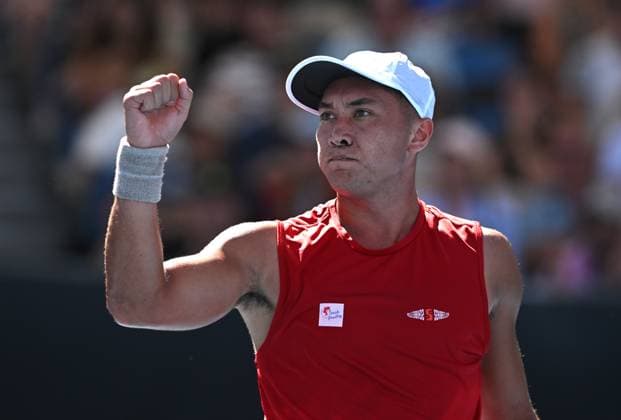 TENNIS AUSTRALIAN OPEN, James McCabe of Australia reacts during his round 2 match against Alex Michelsen of USA during the 2025 Australian Open at Melbourne Park in Melbourne, Thursday, January 16, 2025. ( NO ARCHIVING, EDITORIAL USE ONLY, NO USE IN BOOKS WITHOUT CONSENT MELBOURNE VICTORIA AUSTRALIA  Copyright: xLUKASxCOCHx 20250116142746136020