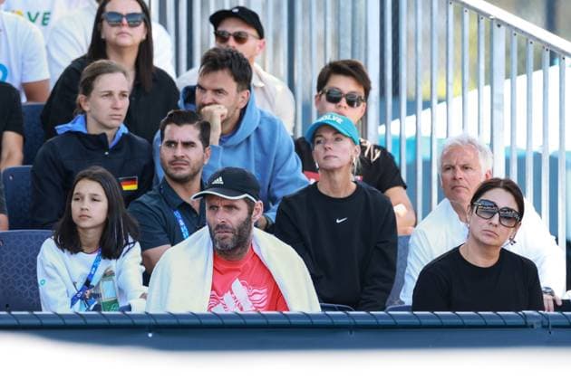 Eva Lys Team in der Spielerloge, Schwester Isabella, Damen Bundestrainer Torben Beltz und Mutter Maria dahinter Physiotherapeut Alex Stober, Australian Open 2024, Melbourne Park, Melbourne, Victoria, Australia. Copyright: xJuergenxHasenkopfx