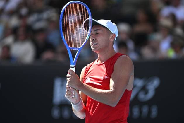 TENNIS AUSTRALIAN OPEN, James McCabe of Australia reacts during his round 2 match against Alex Michelsen of USA during the 2025 Australian Open at Melbourne Park in Melbourne, Thursday, January 16, 2025. ( NO ARCHIVING, EDITORIAL USE ONLY, NO USE IN BOOKS WITHOUT CONSENT MELBOURNE VICTORIA AUSTRALIA  Copyright: xLUKASxCOCHx 20250116137828310936