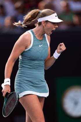 Katie Boulter during her second round match Australian Open, Day Five, Tennis, Melbourne Park, Melbourne, Australia - 16 Jan 2025  Copyright: xEllaxLing Shutterstockx 15102040cm