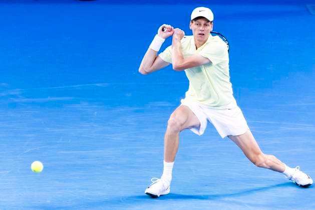 MELBOURNE, VIC - JANUARY 16: Jannik Sinner of Italy in action during Round 2 of the 2025 Australian Open on January 16 2025, at Melbourne Park in Melbourne, Australia. (Photo by Jason Heidrich Icon Sportswire) TENNIS: JAN 16 Australian Open EDITORIAL USE ONLY Icon250116210