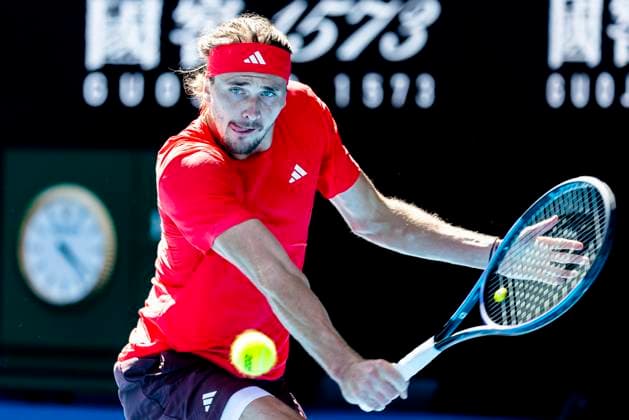 MELBOURNE, VIC - JANUARY 17: Alexander Zverev of Germany in action during Round 3 of the 2025 Australian Open on January 17 2025, at Melbourne Park in Melbourne, Australia. (Photo by Jason Heidrich Icon Sportswire) TENNIS: JAN 17 Australian Open EDITORIAL USE ONLY Icon250117139