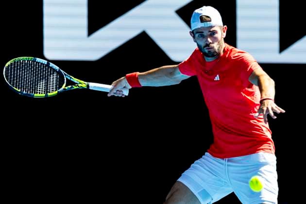 MELBOURNE, VIC - JANUARY 17: Jacob Fearnley of the United Kingdom in action during Round 3 of the 2025 Australian Open on January 17 2025, at Melbourne Park in Melbourne, Australia. (Photo by Jason Heidrich Icon Sportswire) TENNIS: JAN 17 Australian Open EDITORIAL USE ONLY Icon250117158