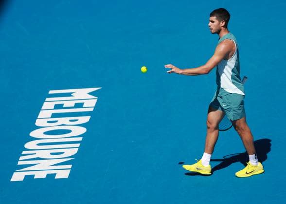 Carlos Alcaraz (ESP), Australian Open 2025, Melbourne Park, Melbourne, Victoria, Australia.. Copyright: xJuergenxHasenkopfx