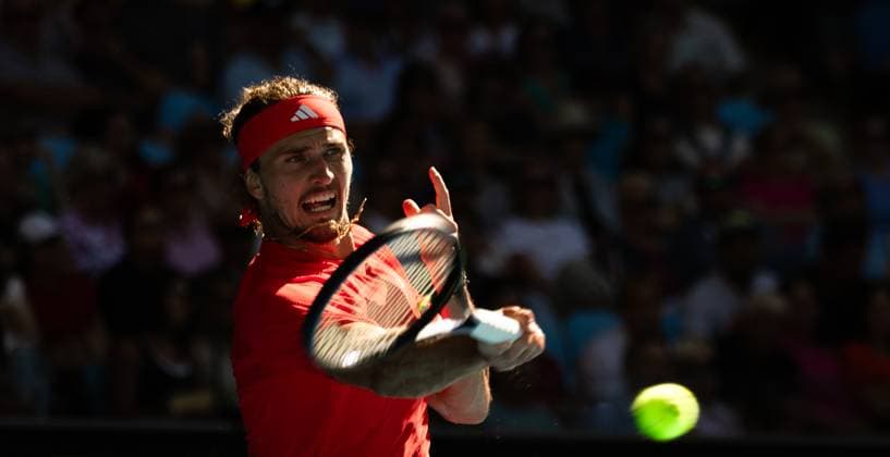 (250117) -- MELBOURNE, Jan. 17, 2025 -- Alexander Zverev of Germany hits a return to Jacob Fearnley of Britain during the men s singles 3rd round match at Australian Open tennis tournament in Melbourne, Australia, Jan. 17, 2025. (Photo by Xinhua) (SP)AUSTRALIA-MELBOURNE-TENNIS-AUSTRALIAN OPEN-DAY 6 HuxJingchen 