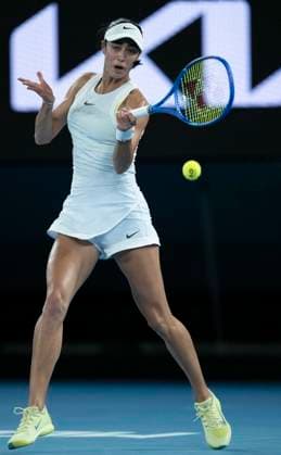 (250117) -- MELBOURNE, Jan. 17, 2025 -- Olga Danilovic hits a return during the women s singles 3rd round match between Olga Danilovic of Serbia and Jessica Pegula of the United States at Australian Open tennis tournament in Melbourne, Australia, Jan. 17, 2025. ) (SP)AUSTRALIA-MELBOURNE-TENNIS-AUSTRALIAN OPEN-DAY 6 LuixSiuxWai 