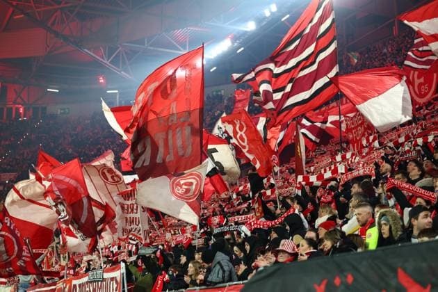 GER, 2. FBL. Fortuna Duesseldorf vs. SV Darmstadt 98 17.01.2025, Merkur Spiel-Arena, Duesseldorf, GER, 2. FBL. Fortuna Duesseldorf vs. SV Darmstadt 98, im Bild: Fans Duesseldorf