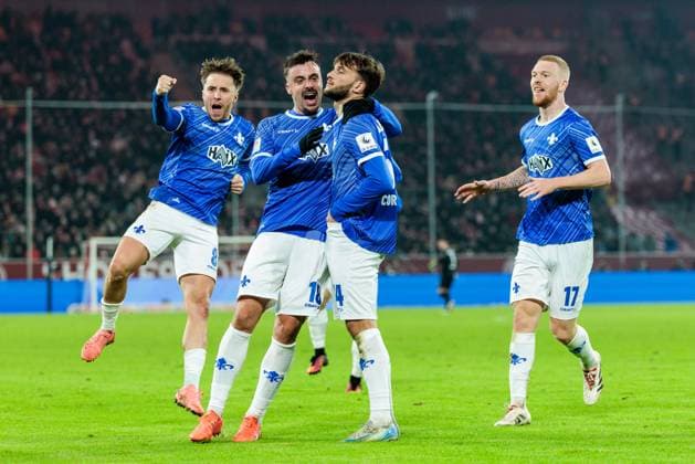2. Fussball Bundesliga: Fortuna Düsseldorf 1895 - SV Darmstadt 98; 17.01.2025 Jubel zum 2:2 durch Killian Julian Corredor (SV Darmstadt 98, 34) 2. Fussball Bundesliga: Fortuna Düsseldorf 1895 - SV Darmstadt 98, Düsseldorf, Merkur Spiel-Arena am 17.01.2025 DFL REGULATIONS PROHIBIT ANY USE OF PHOTOGRAPHS AS IMAGE SEQUENCES AND OR QUASI-VIDEO.
