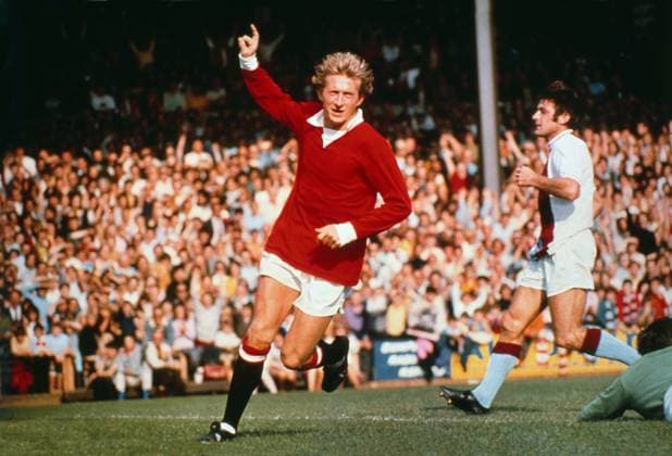 Football - 1971 1972 First Division - Crystal Palace 1 Manchester United, ManU 3 United s Denis Law celebrates one of his two goals at Selhurst Park. 