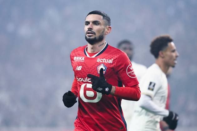 Fußball, OSC Lille - OGC Nizza FOOTBALL : Lille vs Nice - Ligue 1 - 17 01 20225 Remy CABELLA ( 10 - Lille ) during the Ligue 1 match between Lille OSC and OGC Nice at Stade Pierre Mauroy on January 17 , 2025 in Lille, France. ( Photo by Dante Badano PsnewZ ) - LilleFrance  Copyright: xDantexBadanox