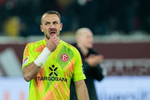 2. Fussball Bundesliga: Fortuna Düsseldorf 1895 - SV Darmstadt 98; 17.01.2025 Florian Kastenmeier (Fortuna Düsseldorf, 33) frustriert 2. Fussball Bundesliga: Fortuna Düsseldorf 1895 - SV Darmstadt 98, Düsseldorf, Merkur Spiel-Arena am 17.01.2025 DFL REGULATIONS PROHIBIT ANY USE OF PHOTOGRAPHS AS IMAGE SEQUENCES AND OR QUASI-VIDEO.