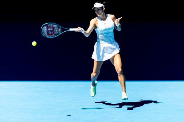 MELBOURNE, VIC - JANUARY 18: Emma Raducanu of the United Kingdom in action during Round 3 of the 2025 Australian Open on January 18 2025, at Melbourne Park in Melbourne, Australia. (Photo by Jason Heidrich Icon Sportswire) TENNIS: JAN 18 Australian Open EDITORIAL USE ONLY Icon250118018