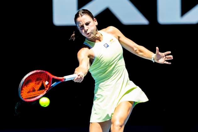 MELBOURNE, VIC - JANUARY 18: Emma Navarro of the United States of America in action during Round 3 of the 2025 Australian Open on January 18 2025, at Melbourne Park in Melbourne, Australia. (Photo by Jason Heidrich Icon Sportswire) TENNIS: JAN 18 Australian Open EDITORIAL USE ONLY Icon250118072
